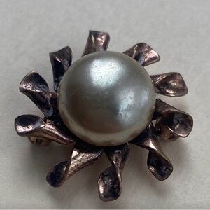 Vintage copper and faux Pearl Brooch or pendant